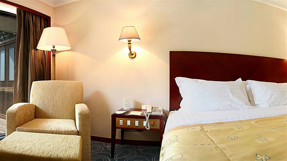 Jianguo Hotel Beijing Exterior photo